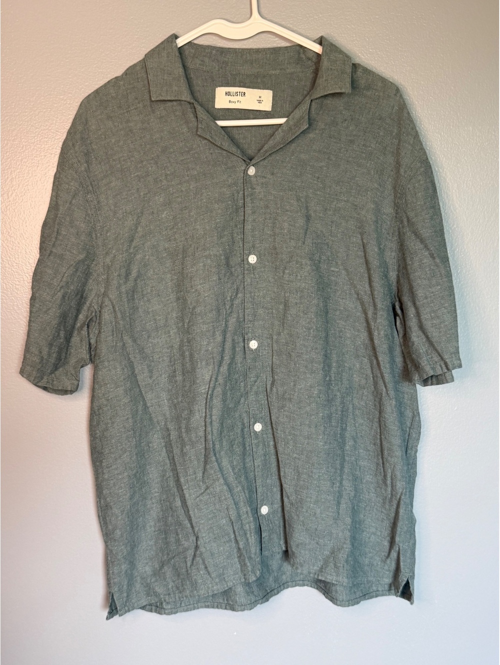 Hollister Men's Boxy Fit Linen Cotton Button-Up Shirt Medium